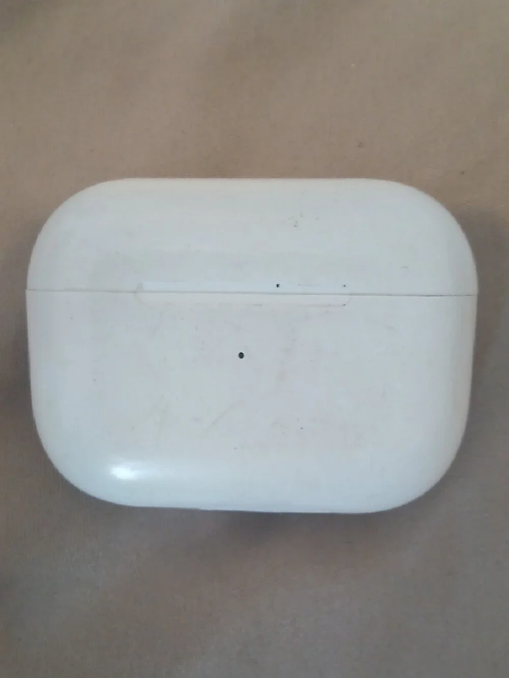 Apple A2700 Wireless Earbud Charging Case (ONLY)